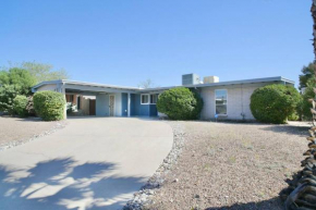 Tucson 4 Bedroom w/Pool, Privacy, Mountain View